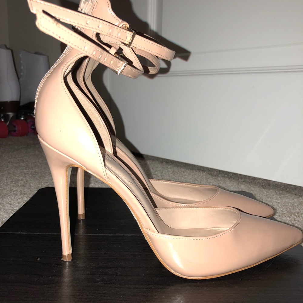 Aldo - Nude Heels